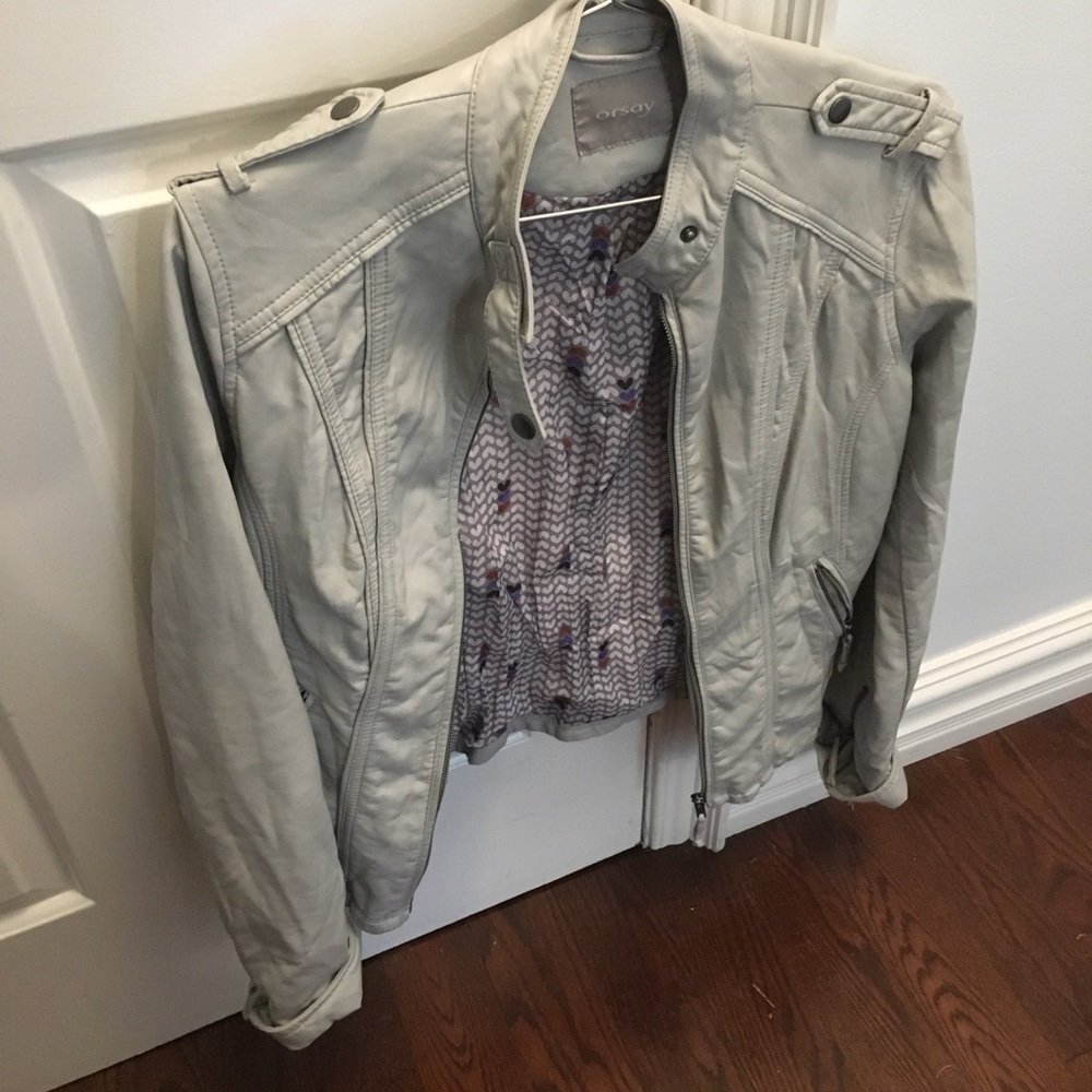 Pleather jacket. Size 40. Only worn once.